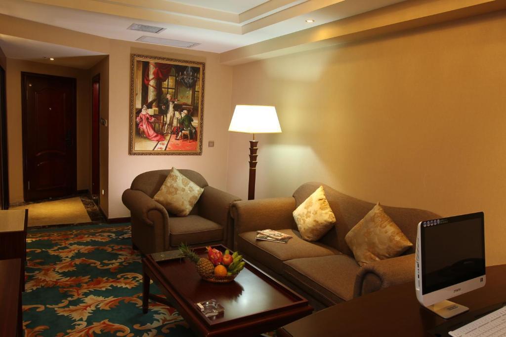 Hawaii Hotel Sanya Exterior foto